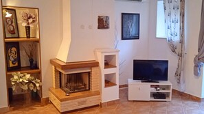 Interni