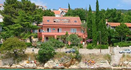 Appartements Nedjeljko, (15539), Crikvenica, Croatia