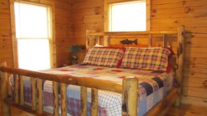 Cabin, Multiple Beds (Alone At Last) - Alone At Last (Townsend)