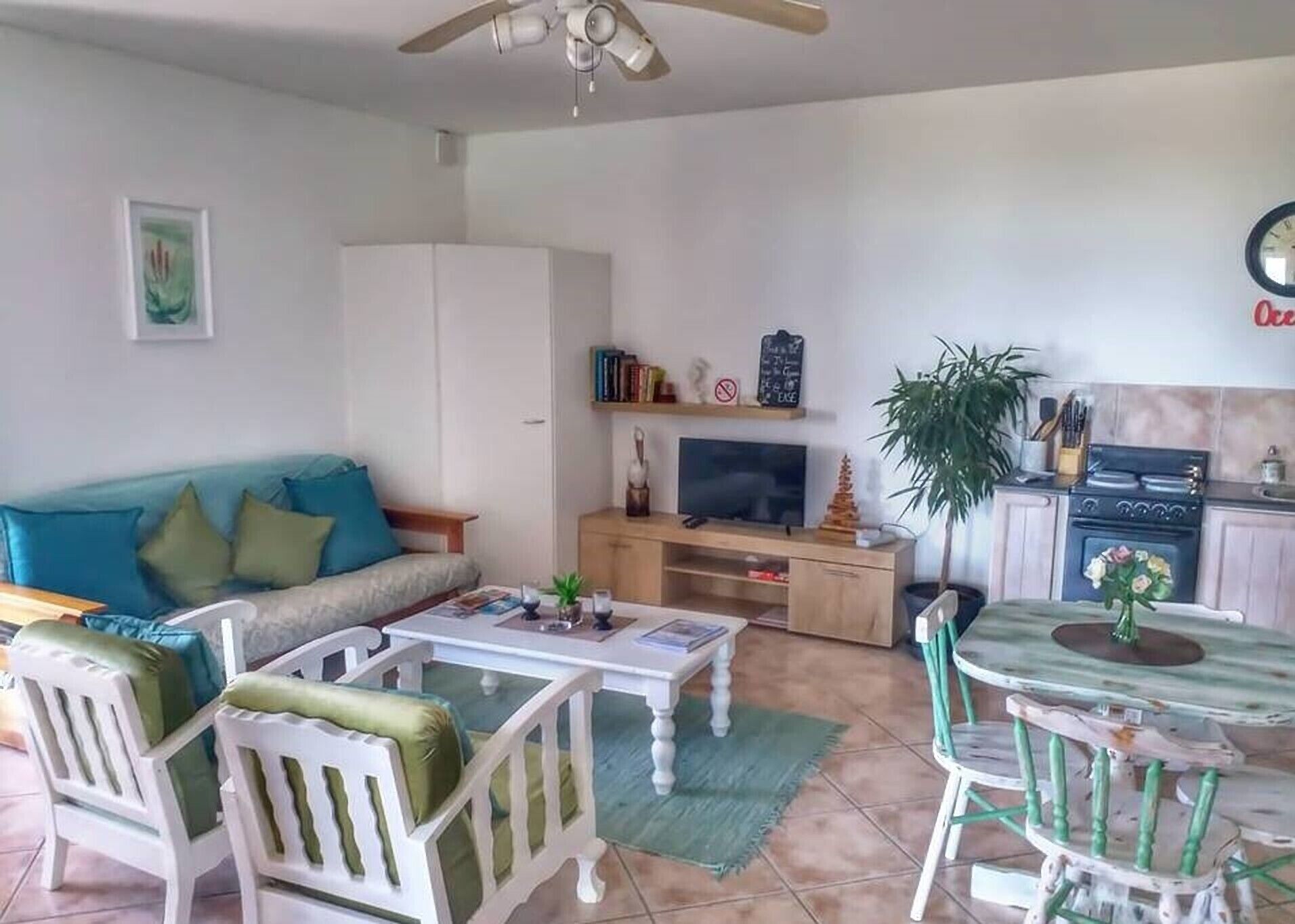 Blue Chill. The perfect place to relax and unwind. Right on the beach!