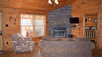 Cabin, Multiple Beds (Pioneers Point) | Living room