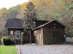 Hytte, flere senger (Majestic Hollow) | Fasade