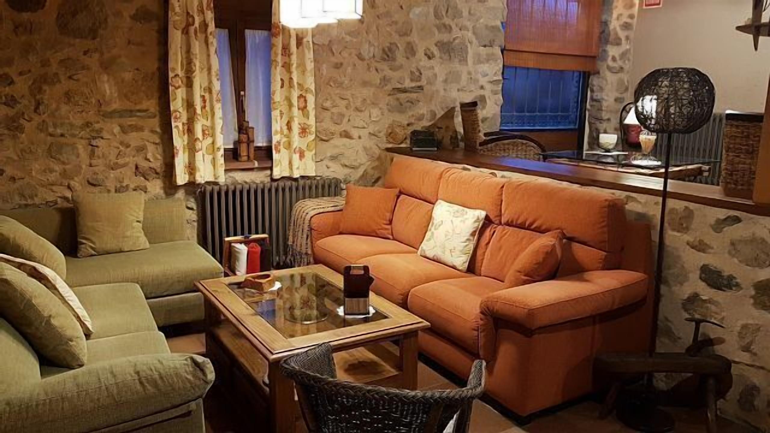 Cottage (full rental) Camino del Prado for 8 people