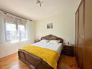 1 camera, accesso a Internet, lenzuola