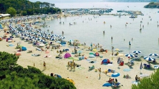 Beach nearby - Apartment Maja, (13473), Lopar, hr (Lopar)