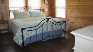 Kabin, Beberapa Tempat Tidur (Getaway on Little River)