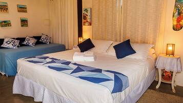 Chalé standard | 1 quarto, frigobar, cortinas blackout, Wi-Fi de cortesia