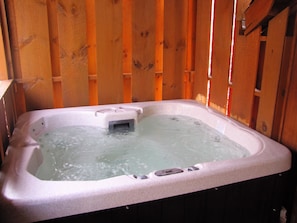 Cabin, 1 King Bed (Cades Cove Hide Away) | Outdoor spa tub - Cades Cove Hide Away (Townsend)