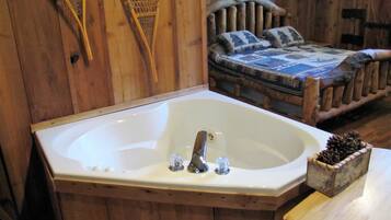 Jetted bathtub