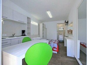 1 bedroom, Internet, bed sheets - Apartments Elio, (14474), Umag, hr (Umag)