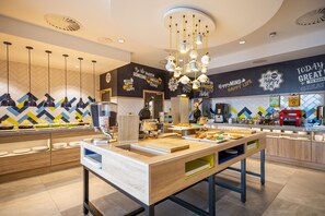 Free daily buffet breakfast - Hampton by Hilton Stockton on Tees (Stockton-on-Tees)