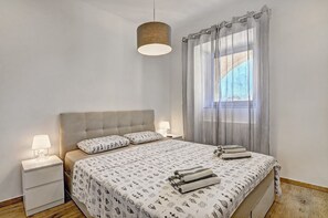 2 chambres, accès Internet, draps fournis