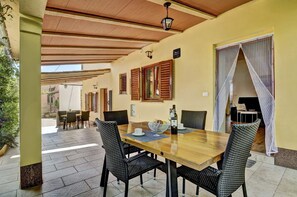 Restauration extérieure