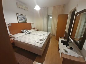 1 chambre, accès Internet, draps fournis