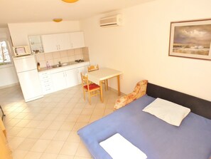 1 chambre, draps fournis