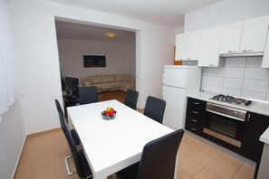 Interior - Apartments Marija, (12886), Banjol, hr (Banjol)