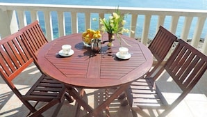 Outdoor dining - Apartments Ružica, (12858), Vis, hr (Vis)