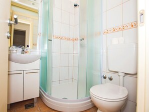 Shower, hair dryer - Apartments Danijel, (15703), Lopar, hr (Lopar)