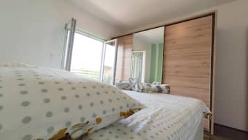 1 bedroom, iron/ironing board, Internet, bed sheets