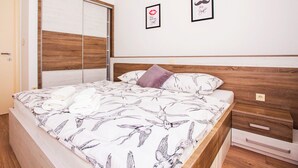 1 bedroom, Internet, bed sheets - Apartments Danijel, (15702), Lopar, hr (Lopar)