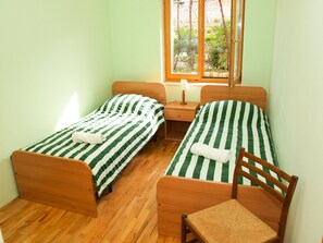 2 habitaciones, internet y ropa de cama 