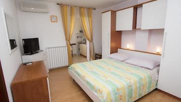 1 chambre, accĂšs Internet, draps fournis