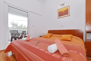 1 bedroom, Internet, bed sheets