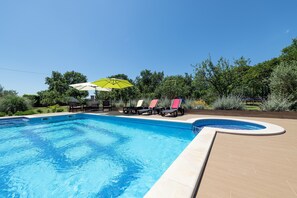 Pool - Apartments Neva, (15354), Štinjan, hr (Štinjan)