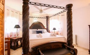 4 chambres, fer et planche à repasser, Wi-Fi gratuit, draps fournis
