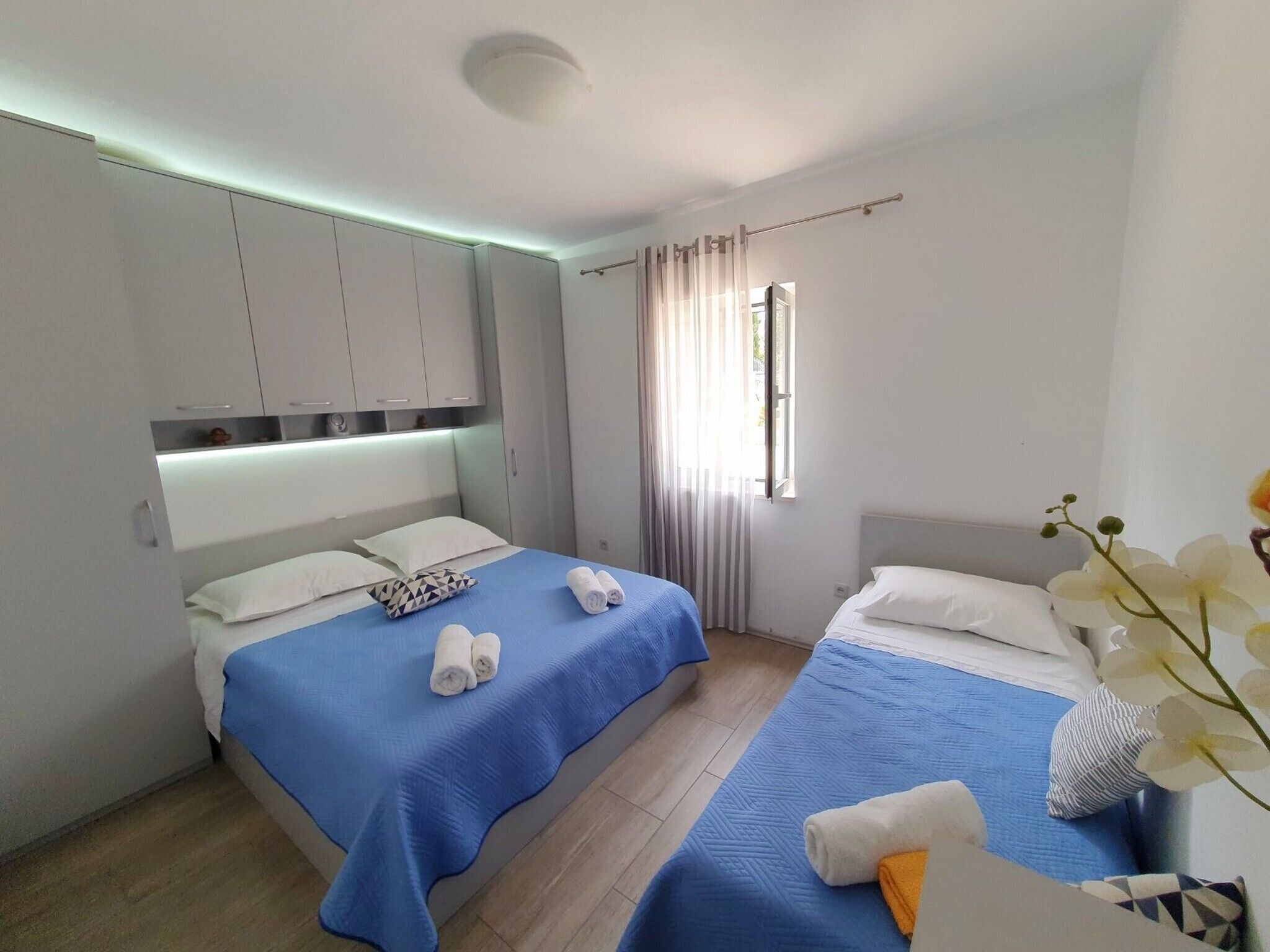2 slaapkamers, internet, beddengoed