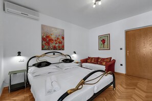1 chambre, accès Internet, draps fournis