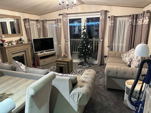 Abi Beaumont Caravan from 2022