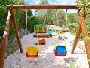 Children’s area - Holiday home Nila, (15021), Vinišce, hr (Vinišce)