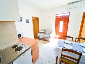 Interior - Apartments Ivan, (14195), Biograd, hr (Biograd)