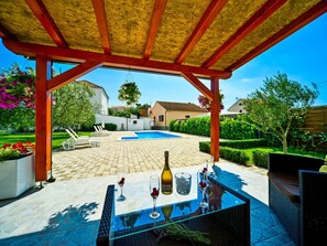 Pool - Apartments Ivan, (14195), Biograd, hr (Biograd)