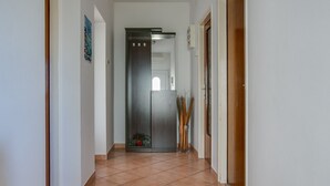 Interior - Apartment Gracijela, (13456), Pula, hr (Pula)