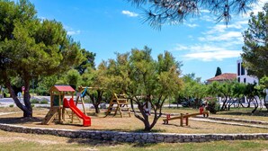 Children's area - Apartments Florijana, (15415), Sukošan, hr (Sukošan)