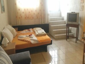 1 bedroom, Internet, bed sheets - Apartments Suzana, (13831), Selce, hr (Selce)