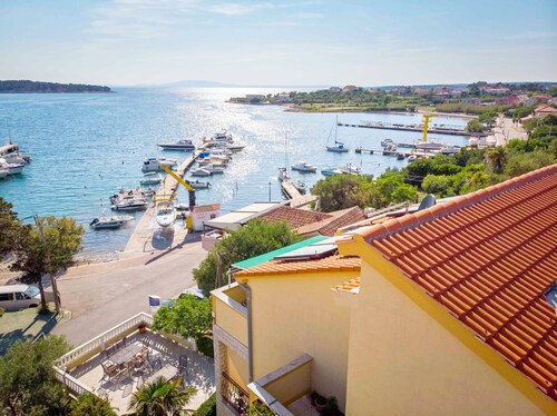 Apartments and rooms Slavko, (8115), Rab, hr