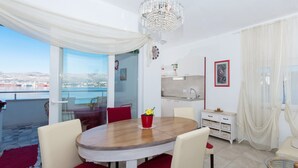 Dining - Apartments Ivo, (2529), Okrug Gornji, hr (Okrug Gornji)