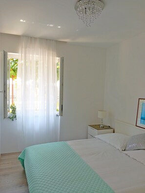 1 bedroom, Internet, bed sheets