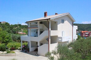 Exterior - Apartments Suzana, (8221), Rab, hr (Supetarska Draga)