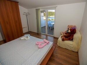 2 bedrooms, internet, bed sheets - Apartments Suzana, (8221), Rab, hr (Supetarska Draga)