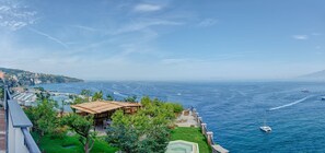 Property grounds - Villa Galidia with Jacuzzi, Sea View, Garden and Air Conditioning (Sorrento)