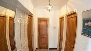 Unclassified image, 5 of 25, button - Apartments Katica, (15065), Novalja, hr (Novalja)