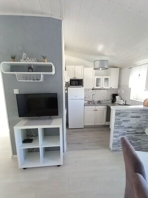 Private kitchen - Apartments Tatjana, (9958), Novi Vinodolski, hr (Novi Vinodolski)