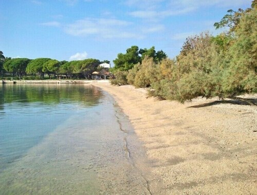 Apartments Damir, (14321), Banjol, hr