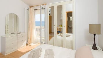 1 bedroom, internet, bed sheets