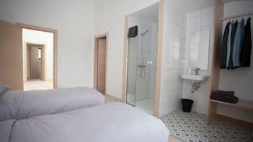 6 bedrooms, Internet, bed sheets