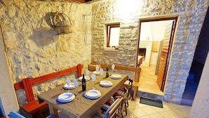 Dining - Apartments and rooms Nives, (2713), Zadar, hr (Zadar)